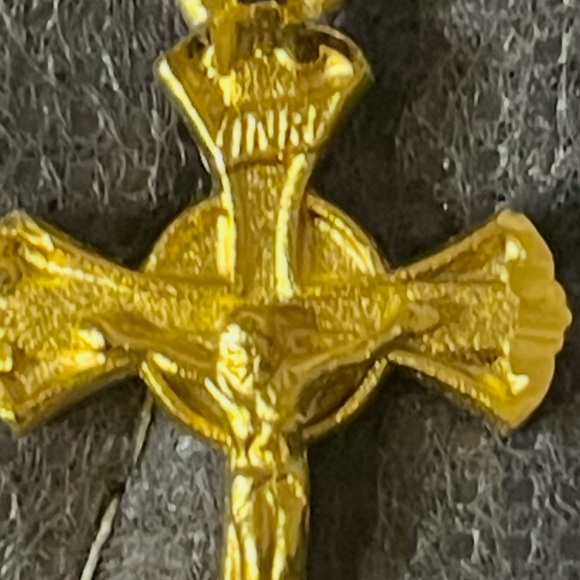 Gold Y-Shaped Necklace with Pendant - Picture 8 of 11